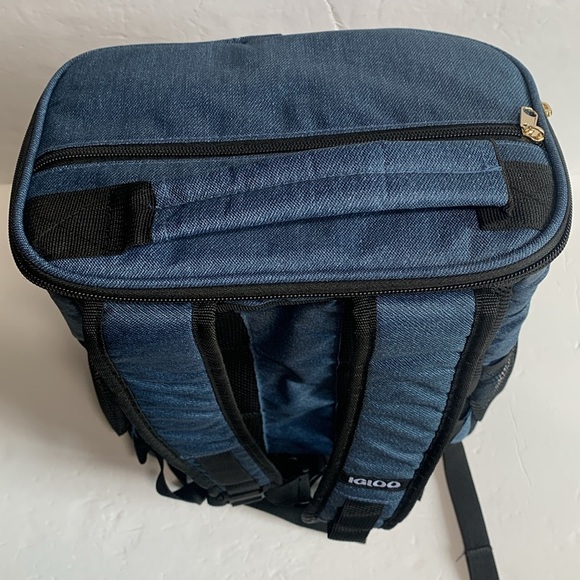 Beatles Yellow Submarine 24 Cans Insulated Backpack Igloo Cooler New - Picture 7 of 11